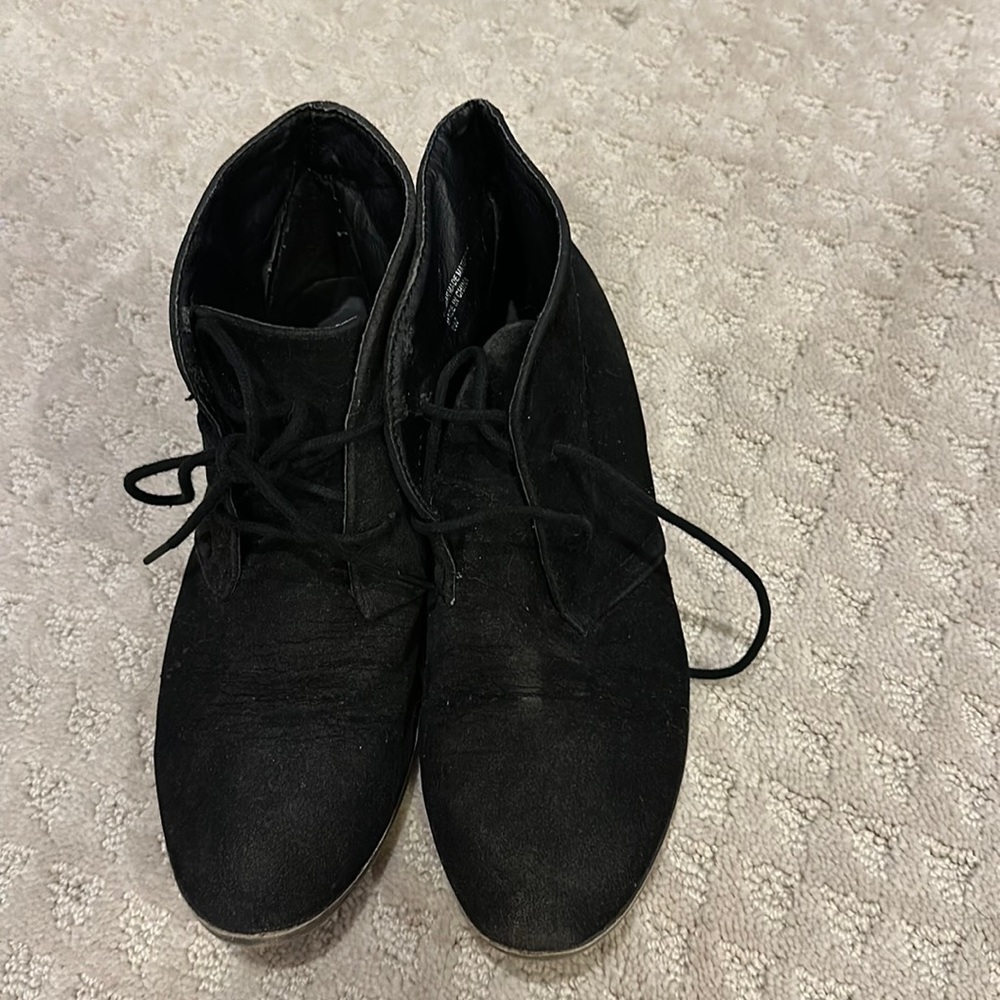 USED madden girl bootie
